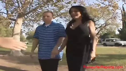 esmer cuckolding hotwife