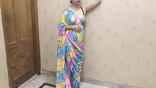 Hintli üvey anne seks videoları Bhatiji üvey annesiyle flört etmeye çalıştı ji yanlışlıkla chachi evde tam hd Hintçe seks yapıyor