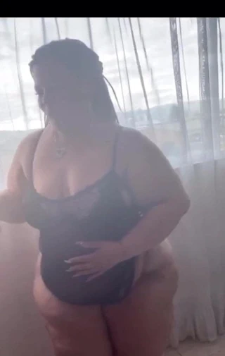 Kolombiyalı nalgona hareket ettiğini düşünüyor