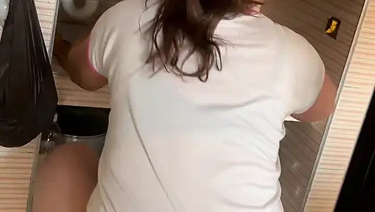 Her Şeyi Tanga ve Sütyenle Pişirilmiş Pijamalarda Görebilirsiniz