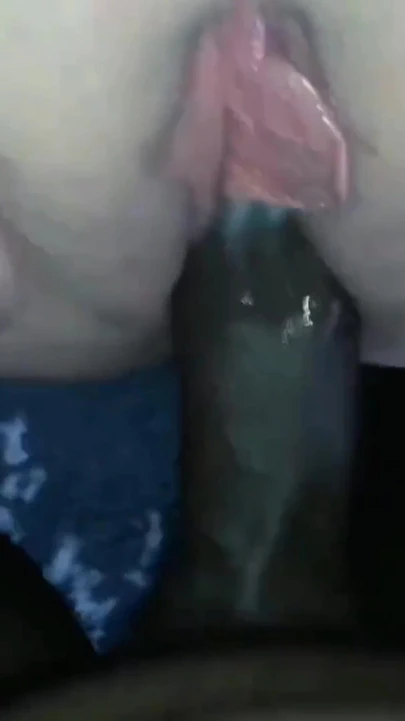 Misyoner bacaklar geniş açık büyük zenci yarağı amımı sikiyor inliyor ve yoğun orgazm