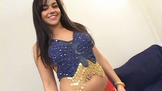 Benim güzel kız kardeşim üçlüleri çok seviyor