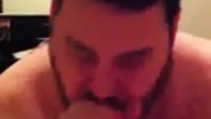 Oso comiendo polla y tragando lefa