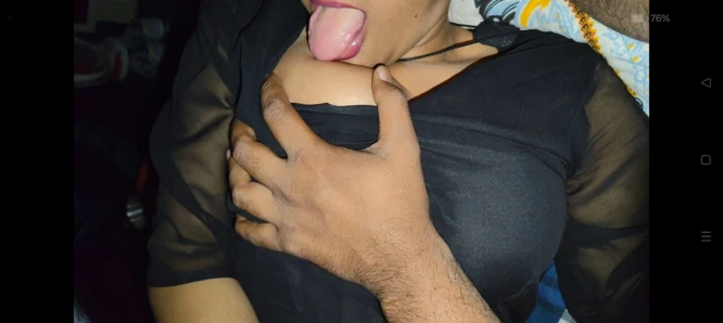 26 dakika saksoyla dolu yarak emme videosu ağzına boşalma