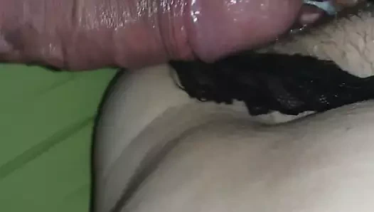 Evli kadın boşalıyor