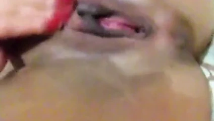 Ate gozou com siririca de leve