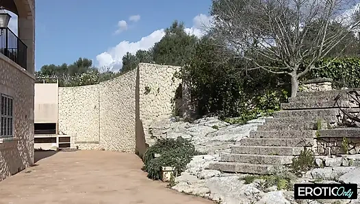 Любовь с первого секса