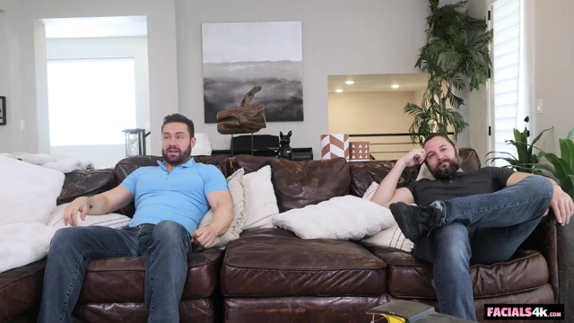 Ateşli Fransız hizmetçi sikiliyor!