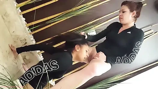 Dövüş hakimiyeti ve amcık Angel And Flavinha'nın yeni köle eğitimini geri tutuyor