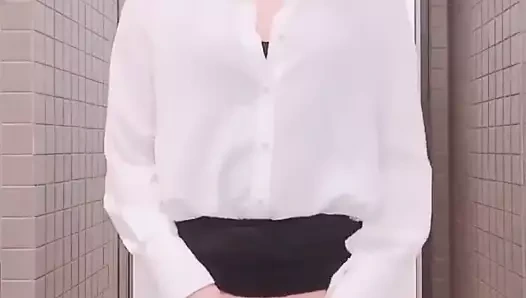 Cd jieun boşalıyor