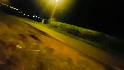 pissing bu gece