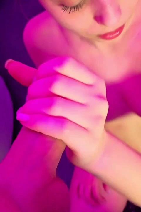 ağzındaki bir çubukta