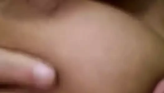 Tatlı madison milf kullanma ona parmaklar