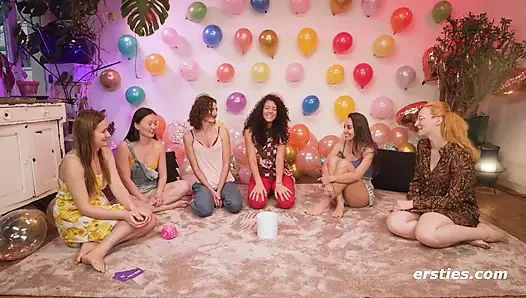 Ersties - dare ring special - buz kırıldı ve eğlence gerçekten başlıyor (bölüm 2/4)