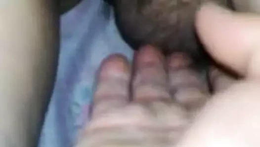 corno entrega esposa ao amigo