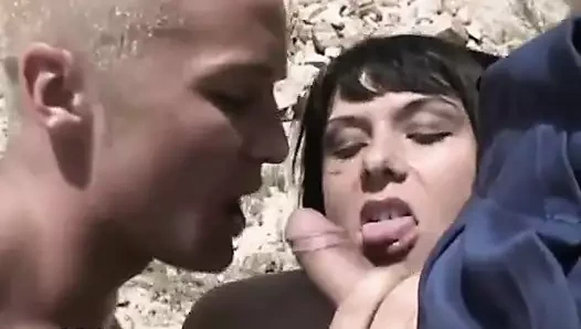 Değerli esmer hatun çoklu orgazm istiyor