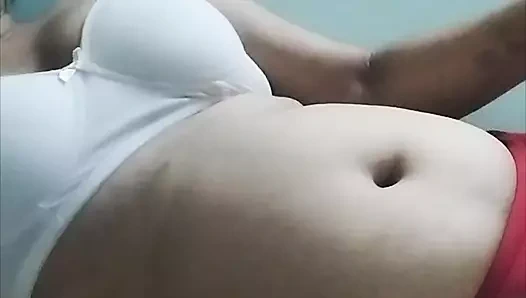 Pakistanlı desi yenge cinsel olarak her attırılıyor, seni sikmek istiyor (bölüm-5)