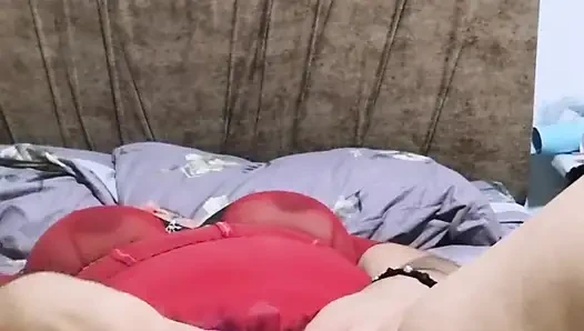 Dildo'mla yalnız oynamayı sevmem