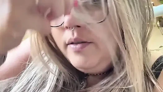 İri güzel Kadın Brezilyalı orta yaşlı seksi kadın sabah açık havada zincirleme töreni parlamento uzun zamandır