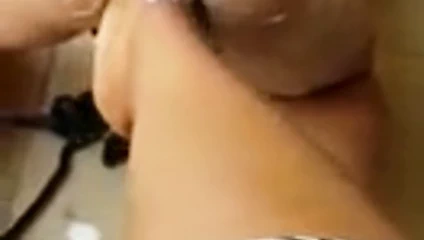 Ayak yumruk tarafından madame kelly