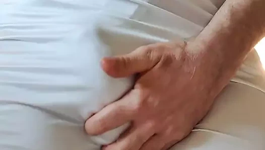 pantyboy cumming içinde pembe vanity adil naylon külot