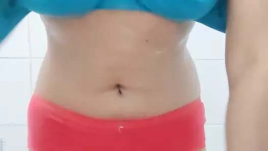 Hint azgın desi yenge banyoda duş - sexybitch16