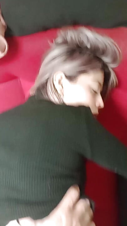 Derin boğaz ve sonra kıçına koy
