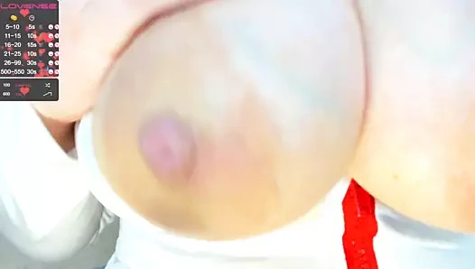 45 yaşındaki camwhore milf hala harika göğüsleri olduğunu kanıtlıyor