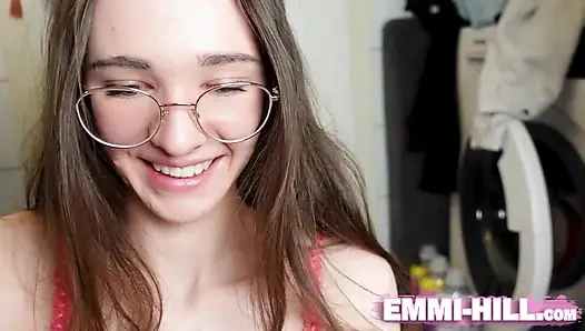 Dirty talk with a very Skinny girl who is fucking her big pussy