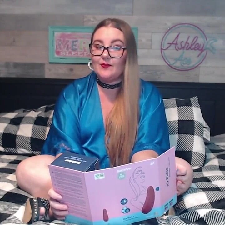 Ashley değerlendirmeleri - tatmin edici tombul 1