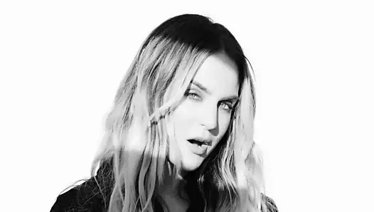 Seksi jojo - yalnız kalpler