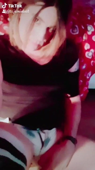 Tik tok tgirl