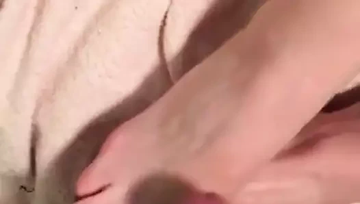 Cumshot üzerinde ona ayaklar ve ayak