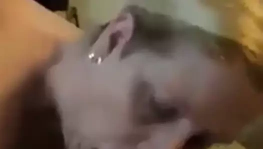 Şişman komşumdan bir kafa alıyorum