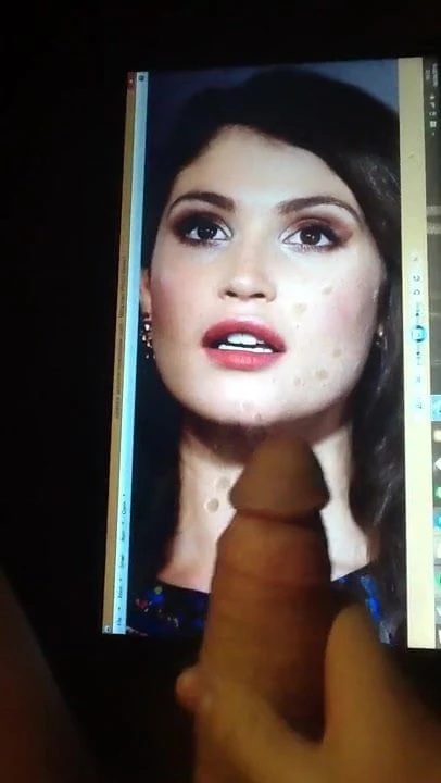Gemma arterton boşalma 3
