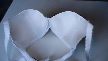 Koleksiyonumdaki J cup sütyen