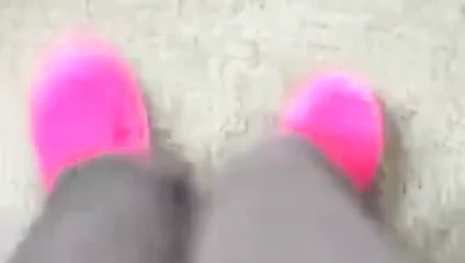 Choua Yang chicken dance