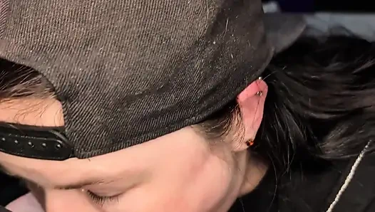 İş çıkışı oral seks