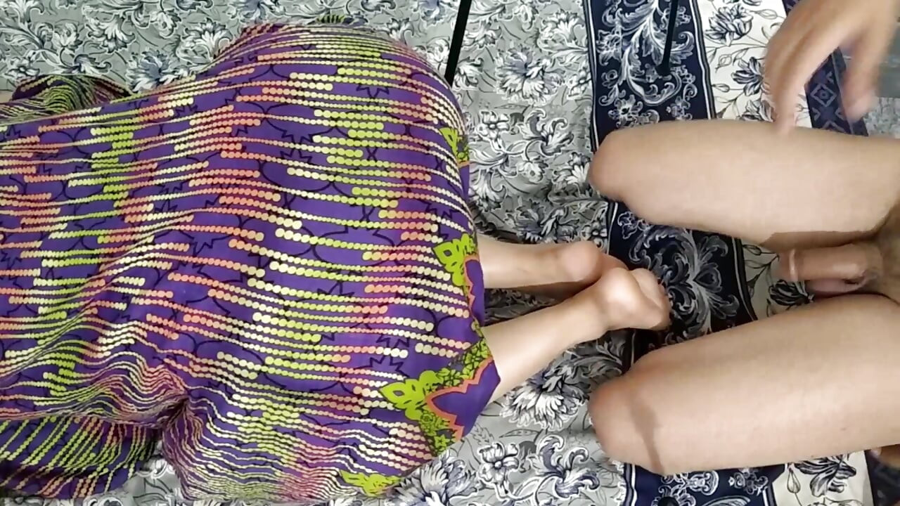 İki desi yetişkin arasında gece yarısı romantizmi - özel bir kapalı hikaye (18+)