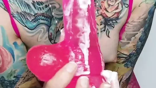 Dildomu emiyor - fragman