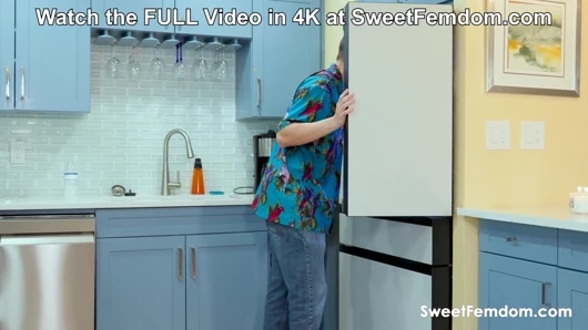 İş için bunu mu yapıyorsun? SweetFemdom'da Matte Vranish ve Ally Berry ile birlikte