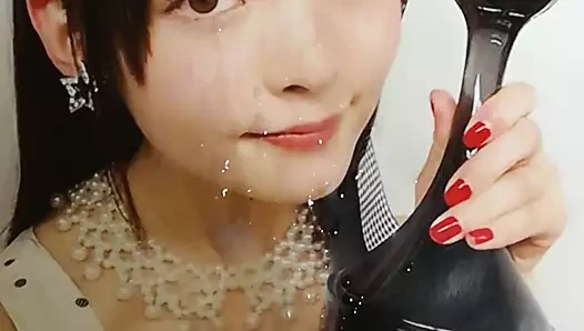 Sop: uesaka sumire (seslendirme sanatçısı)