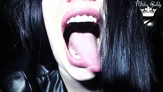 Сперма в глотку сексуальной ведьмы и быть проглоченной, фетиш!