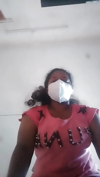 Ateşli Hintli anne orgazm oluyor asmr