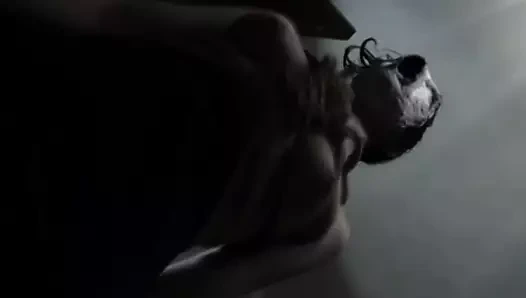 Visceral: Entre las cuerdas de la locura (2012)