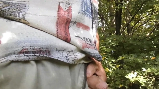 Açık havada eğlence 1 çiş.. Claus Noord ile fışkırtıyor ve sperm yiyor