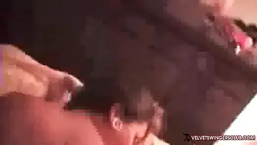 Kadife eş değiştirenler kulübü - gerçek amatör eş değiştirenler