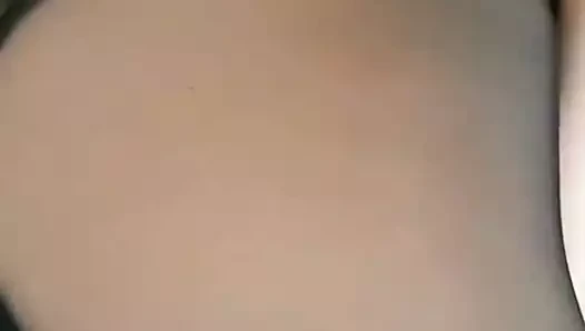 Külotlu çoraplı bacaklar ve göt