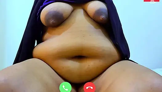 Beni arayabilir ve görüntülü görüşmeyle daha azdırabilir misin? Müslüman ateşli bekar kız erkek arkadaşıma ihtiyacım var