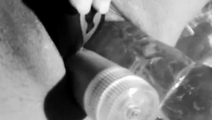 das feuchte geile Loch gestopft mit Dildos